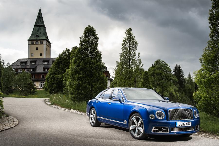  Bentley Mulsanne Speed 2016 года  (фото 18 из 31)